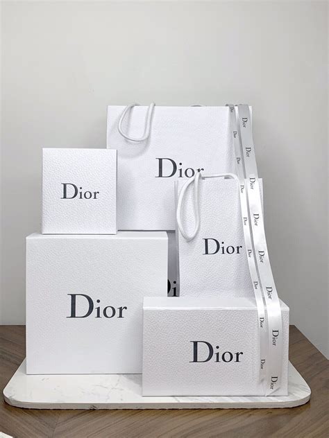 dior gift bag|secondlife dior giftbox.